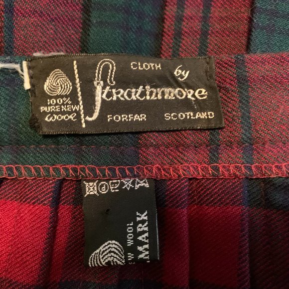 Strathmore Red Tartan 100% Wool Skirt - Picture 9 of 9